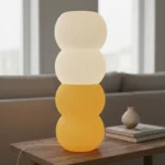 מנורת שולחן מעוצבת מקולקציית קומו - דגם אדממה