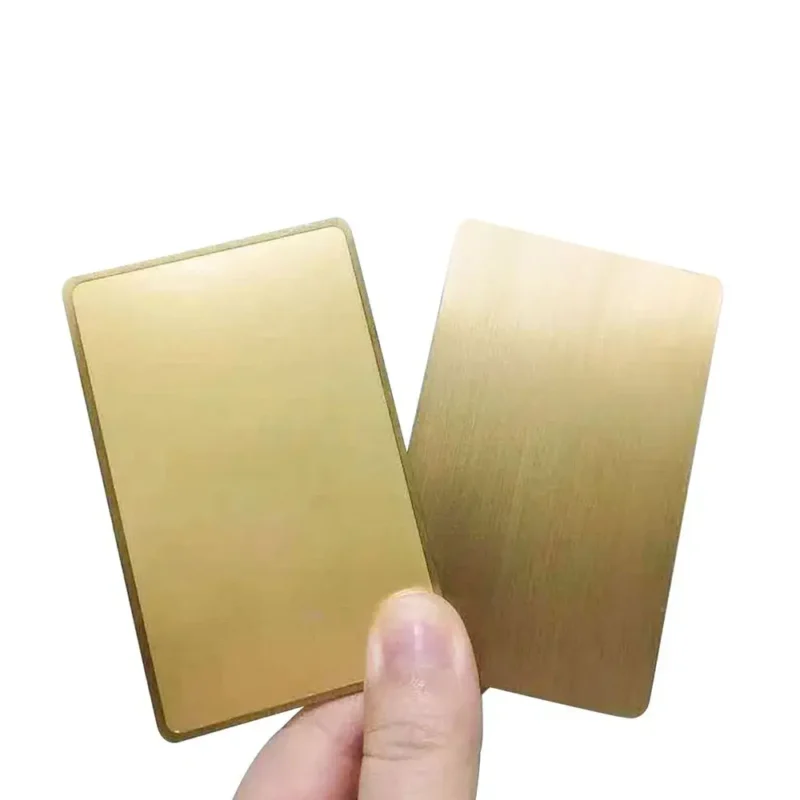 כרטיס ביקור NFC יוקרתי ממתכת NTAG215 – גימור זהב מוברש